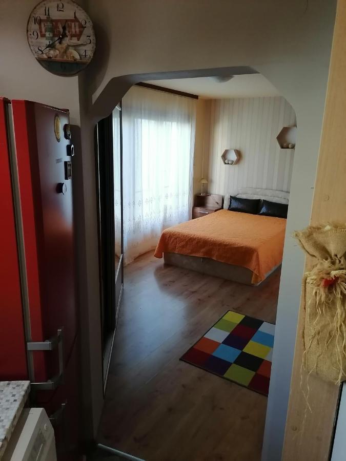 Lazur- Neben Meeresgarten Burgas Esterno foto
