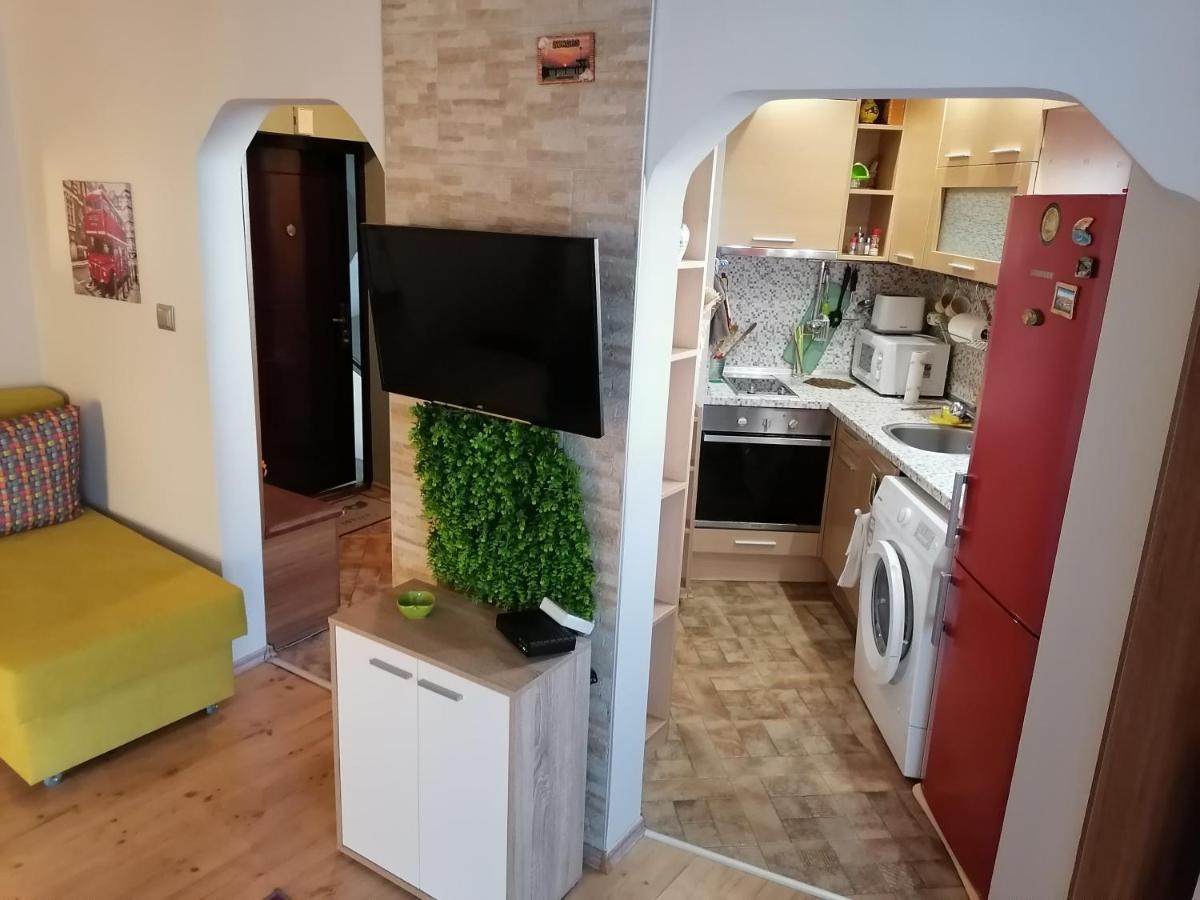 Lazur- Neben Meeresgarten Burgas Esterno foto